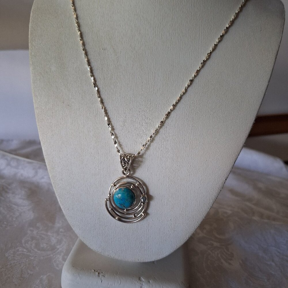 925 Sterling Silver and Turquoise pendant with 20" Sterling Chain